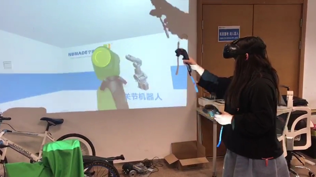 VR拆解關節機器人