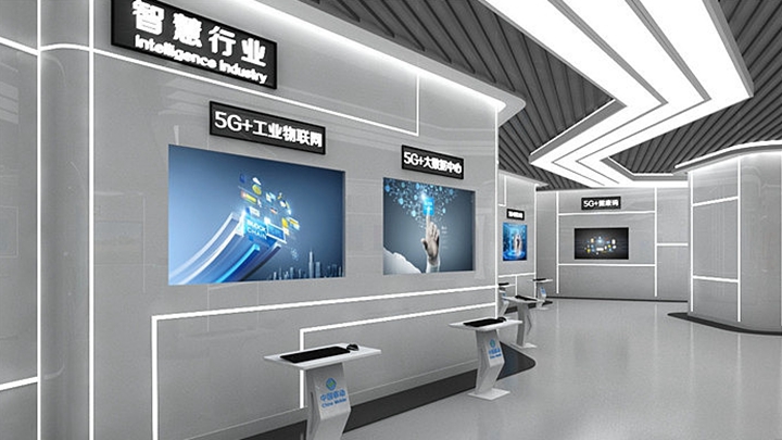 雙屏聯動在展廳中使用的效果展示
