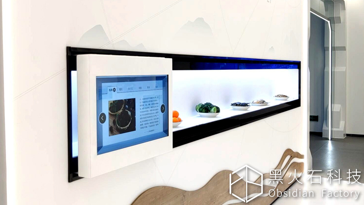企業(yè)館中使用的滑軌屏