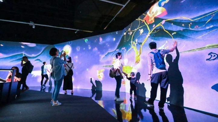 墻面投影互動在展廳設(shè)計(jì)中的效果展示